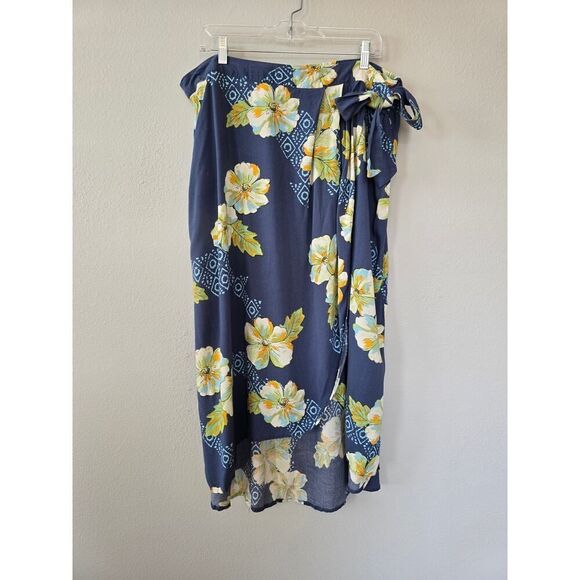 SO Juniors Plus XXL Floral Faux Wrap Midi Skirt Navy Blue Yellow Hibiscus Rayon - Picture 3 of 9
